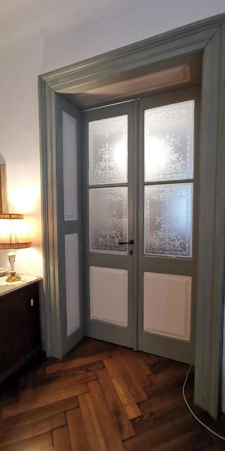 Charming Apartment In A 19Th Century Villa Trieszt Kültér fotó